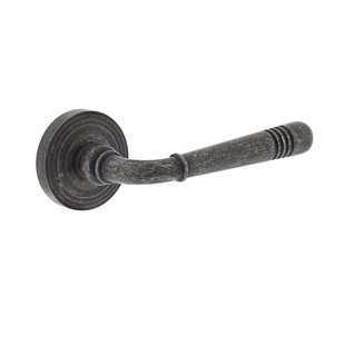 Intersteel Deurkruk Op Rozet Helena - Zamak - Oud Grijs Getrommeld - 125 Mm