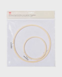 HEMA Borduurring ⌀12+20cm inclusief stof en 2 naalden