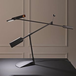 Halley LED tafellamp, zwart, reikwijdte 100 cm Stilnovo - Werkkamer / Kantoor - Designer - Aluminium - 1 lamp