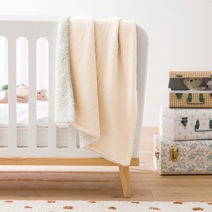 Effen babydekken in tetra en sherpa Kumla