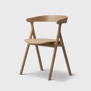 Fredericia Furniture Yksi 3340 stoel Gelakt eiken