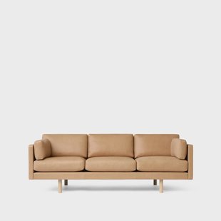 Fredericia Furniture EJ220 2033 bank 3-zits Leer Vegeta 90 – eiken