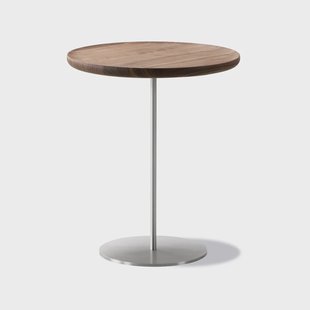 Fredericia Furniture Pal 6755 bijzettafel Notenhout – geborsteld staal – Ø44 cm