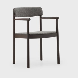 Normann Copenhagen Timb armstoel Brown ash-Hallingdal 368