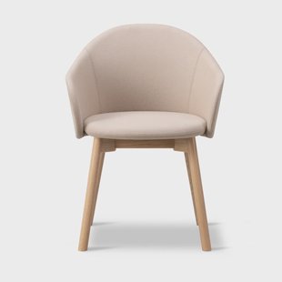 Fredericia Furniture Gomo Armchair fauteuil houten onderstel Blazer CUZ47 Fairfield-gelakte eik