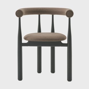 New Works Bukowski armstoel bekleed Black, Wooly Plus 1008