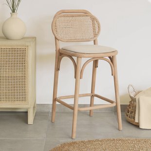 Kave Home Barkruk 'Doriane' Eikenhout en Rotan, kleur Naturel (zithoogte 65cm)