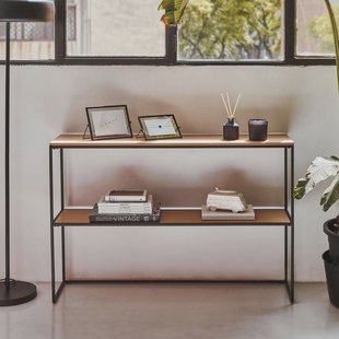 Kave Home Sidetable 'Yoana' Eiken en metaal, 120cm, kleur