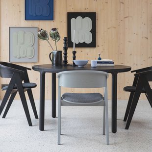 Zuiver Ronde Eettafel 'Storm' Essenhout, 128cm, kleur Zwart