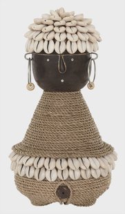 MUST Living Ornament 'Nia' Coco Family