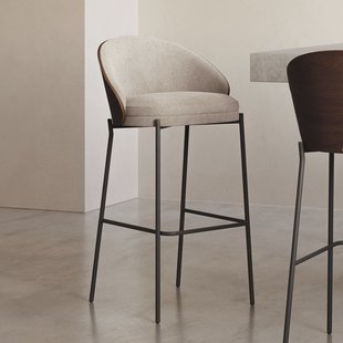 Kave Home Barkruk 'Eamy' Essenhout, kleur Lichtbruin (zithoogte 65cm)