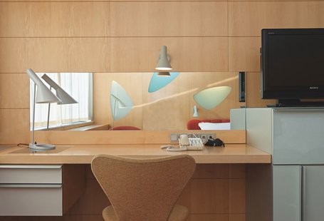 Louis Poulsen AJ Tafellamp - Wit