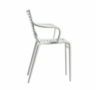 Driade Pip-e armleunstoel - crèmewit