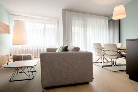 FRAUMAIER fatsophie vloerlamp - wit - RAL 9016