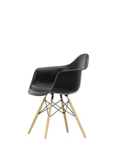 Vitra DAW Eames Plastic Armchair - honingkleurig essenhout - diepzwart RE