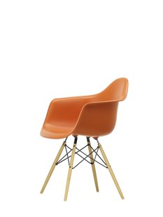 Vitra DAW Eames Plastic Armchair - honingkleurig essenhout - roestoranje RE