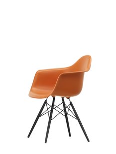 Vitra DAW Eames Plastic Armchair - esdoorn zwart - roestoranje RE