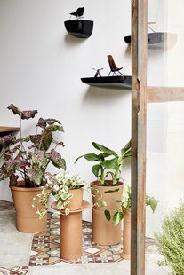 Vitra Corniches wandplank - klein 21,0 x 14,4 x 11,6 cm - zwart