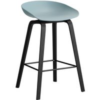 HAY About a Stool AAS 32 - voetbank zwart - Zithoogte 65 cm - kunststofglijders - dusty blue 2.0 - zwarte lak op waterbasis