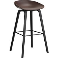 HAY About a Stool AAS 32 - viltglijders - Zithoogte 75 cm - voetbank zwart - zwarte lak op waterbasis - raisin 2.0