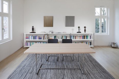 Thonet S 1071 Tafel - kersen gebeitst