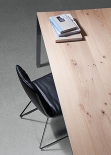 Janua S 600 houten tafel - gepoedercoat zwart - Eiken wit gepigmenteerd - 160 x 80 cm