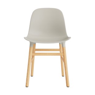 Normann Copenhagen Form stoel met houten frame - eiken - NormannCopenhagenFormLightGrey
