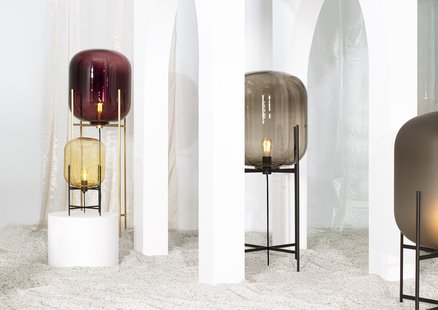 Pulpo Oda Small vloerlamp - barnsteen-zwart