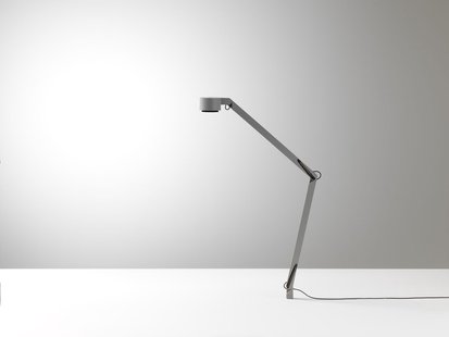 Wästberg Winkel w 127 tafellamp - tweearmig - grijs - Pin