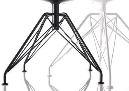 MDF Italia Flow Slim armleundraaistoel LEM - zwart