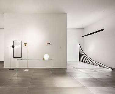 Flos Copycat tafellamp - gouden kogel