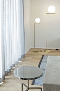 Flos IC F vloerlamp - S - messing