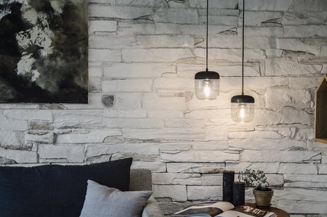 UMAGE Acorn lamp - zwart - roestvrij staal