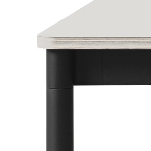 Muuto Base tafel - zwart linoleum - wit - multiplexrand - L