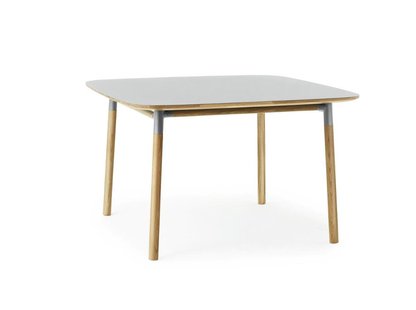 Normann Copenhagen Form tafel - grijs - S