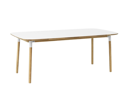 Normann Copenhagen Normann Copenhagen - Form tafel - M - wit