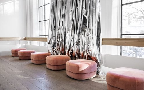 Normann Copenhagen Circus kruk - roestrood - L