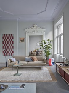 Muuto Outline 2-zitsbank - ecriture 240/ grey - gepolijst aluminium