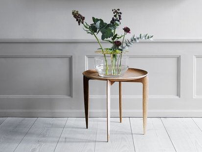 Fritz Hansen Foldable Tray Table - zwart