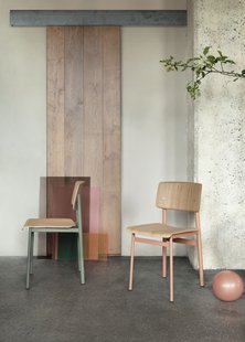 Muuto Loft Stoel - eiken/ zwart - zonder armleuning