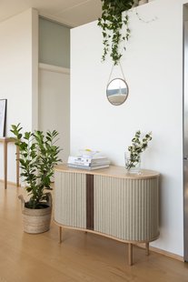 UMAGE Audacious vitrine - charcoal - eiken zwart