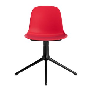 Normann Copenhagen Form Draaistoel - NormannCopenhagenFormBrightRed - aluminium zwart