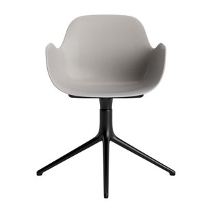 Normann Copenhagen Form Draaifauteuil - aluminium zwart - NormannCopenhagenFormWarmGrey