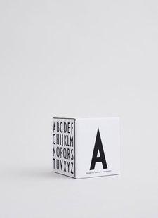 DESIGN LETTERS Personal beker porselein  - A - wit