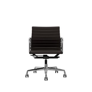 Vitra Aluminium Chair EA 117 - Wieltjes voor harde bodems - Leder Premium F/Plano - chocolade/bruin - gepolijst