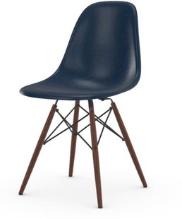 Vitra Eames Fiberglass Side Chair DSW - donkere esdoorn - Navy Blue