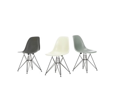 Vitra Eames Fiberglass Side Chair DSR - glanzend chroom - Parchment