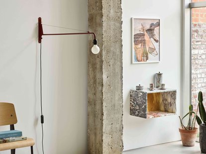 Vitra Petite Potence  - japanese red