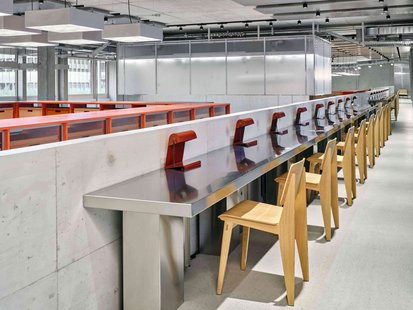 Vitra Lampe de Bureau - japanese red