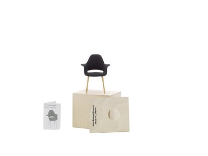 Vitra Miniatures - VitraMiniaturesOrganicChair